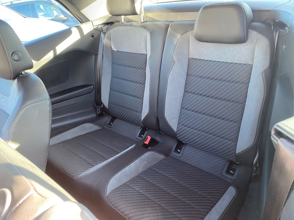 Volkswagen T-Roc 2023