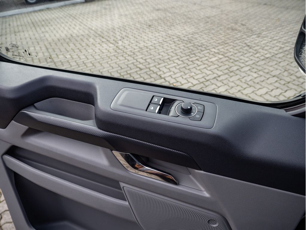 Ford Transit Custom 2025