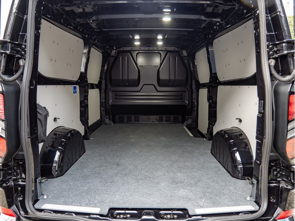 Ford Transit Custom 2025