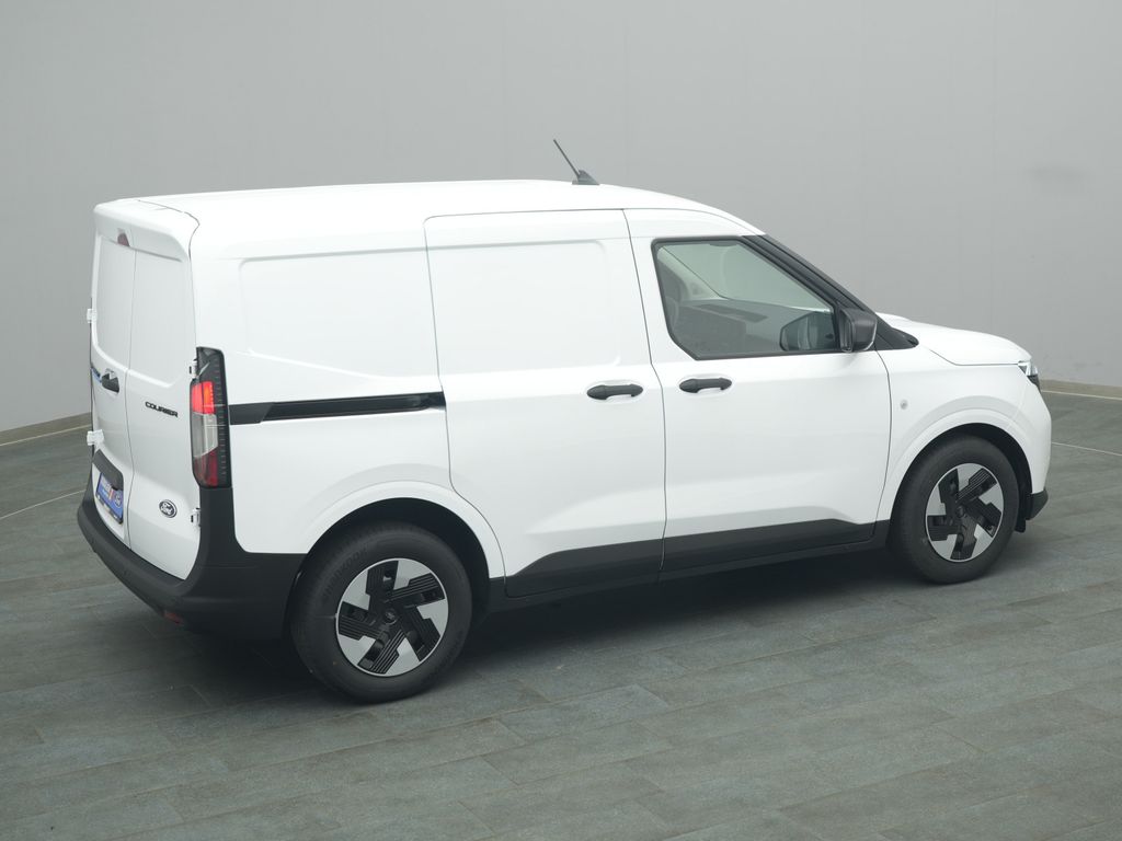 Ford Transit Courier 2025