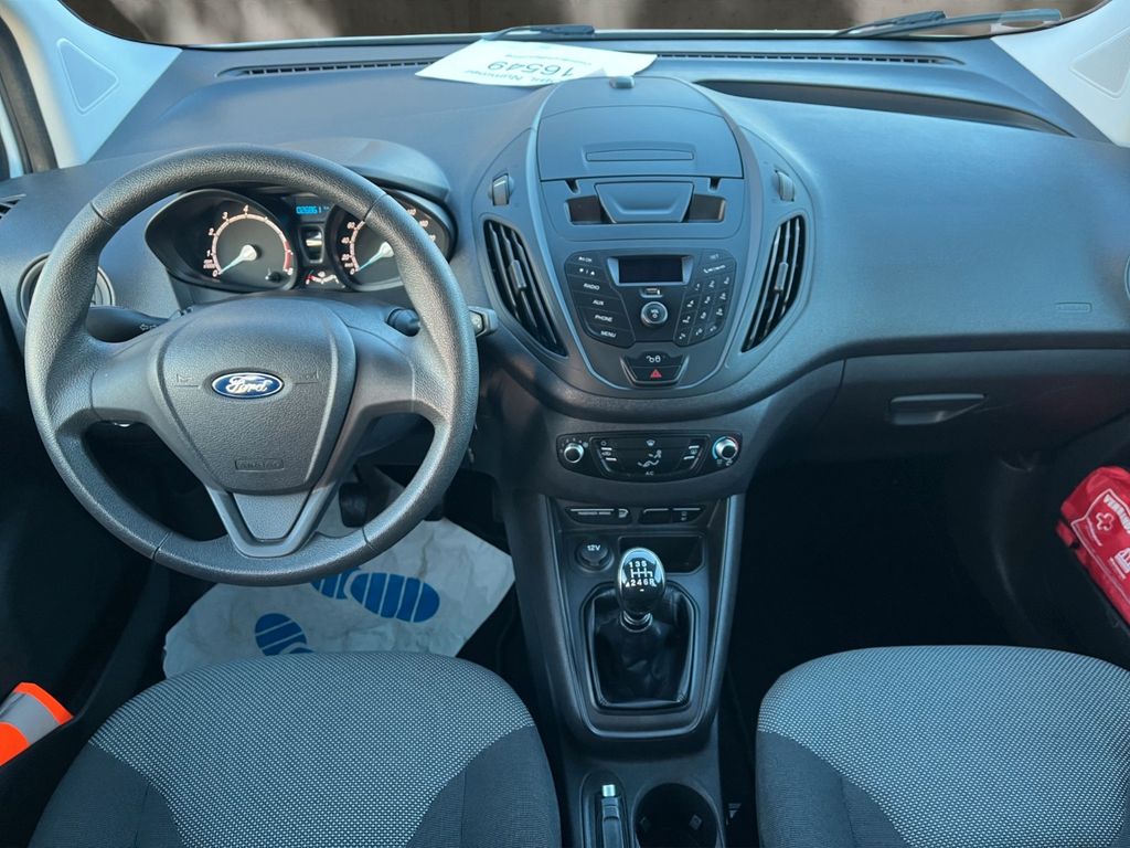 Ford Transit Courier 2019