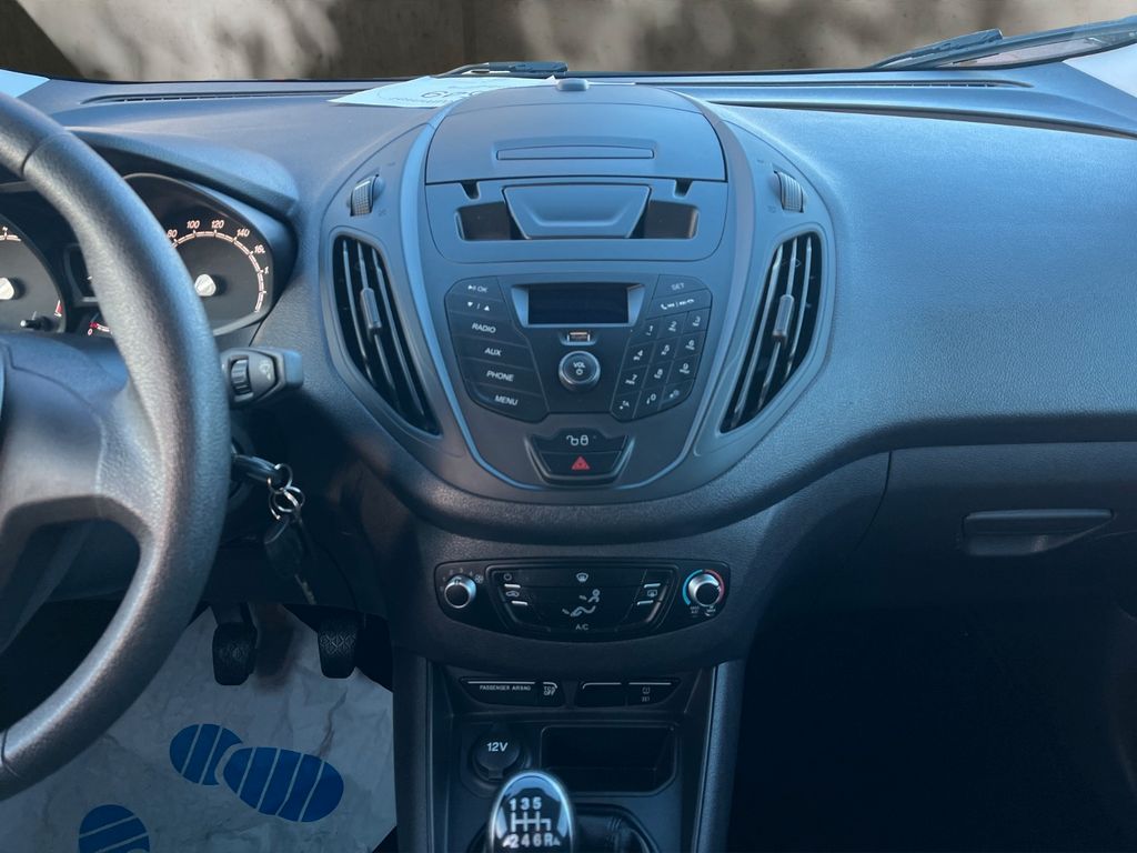 Ford Transit Courier 2019