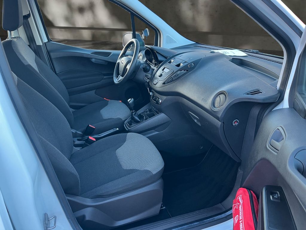 Ford Transit Courier 2019