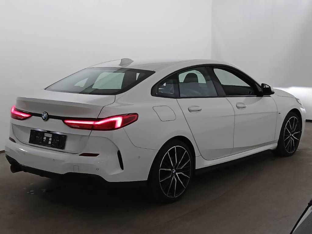 BMW 218 Gran Coupé 2024