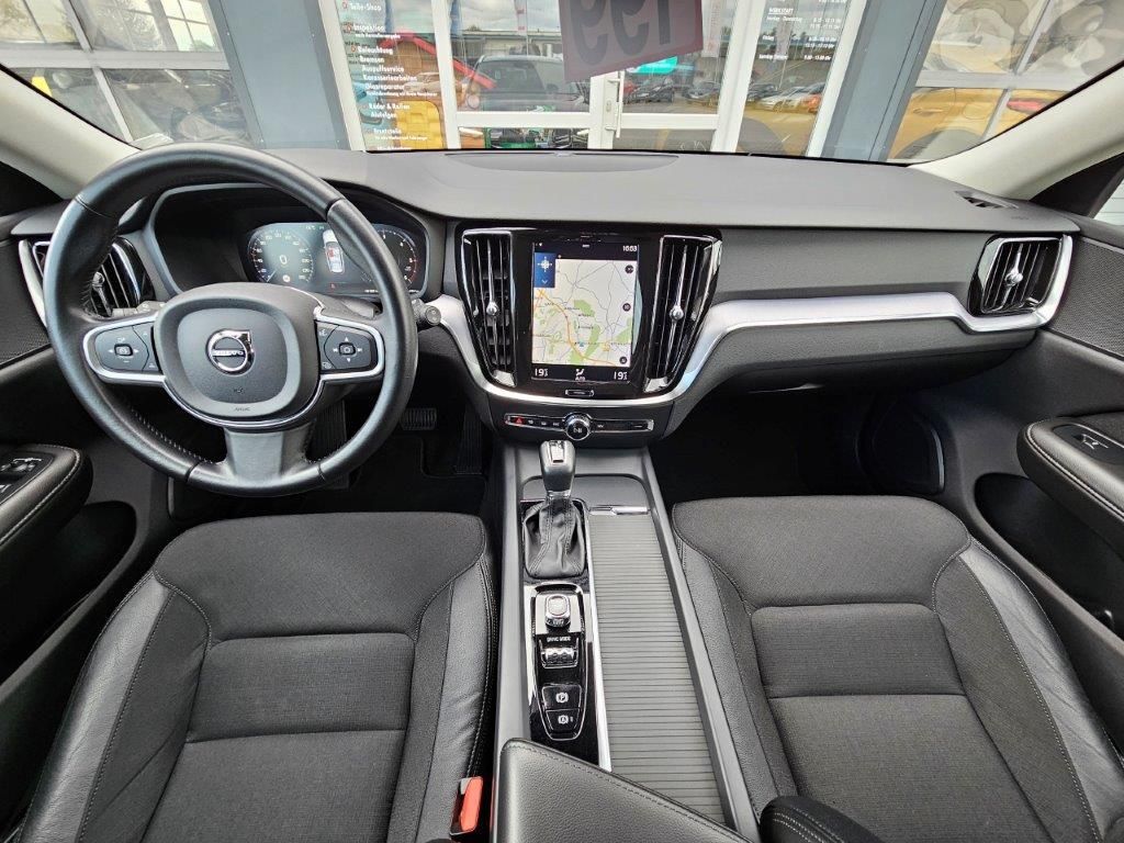 Volvo V60 2019