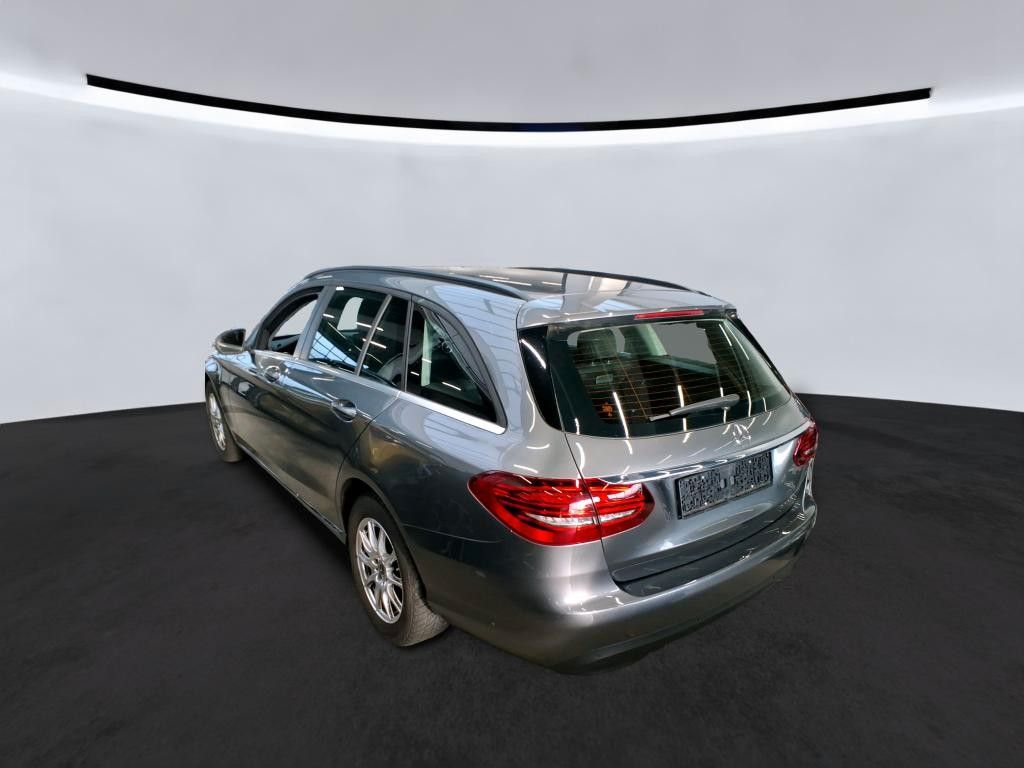 Mercedes-Benz C 200 2021