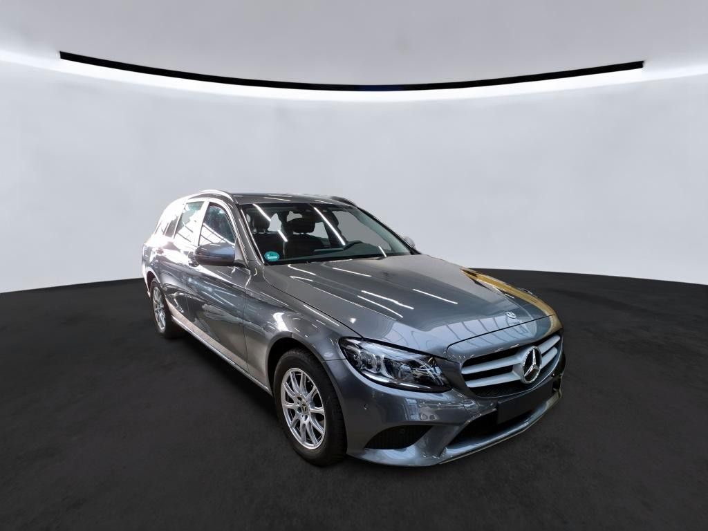 Mercedes-Benz C 200 2021