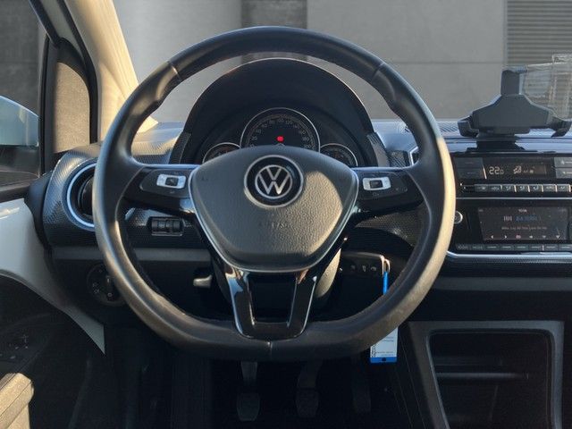 Volkswagen up! 2022