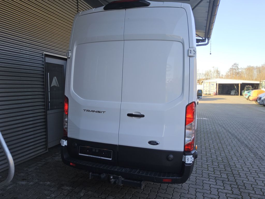 Ford Transit 2023