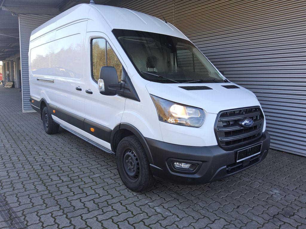 Ford Transit 2023