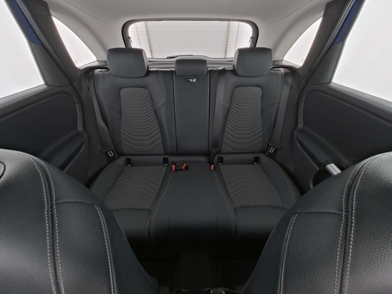 Mercedes-Benz B 180 2024