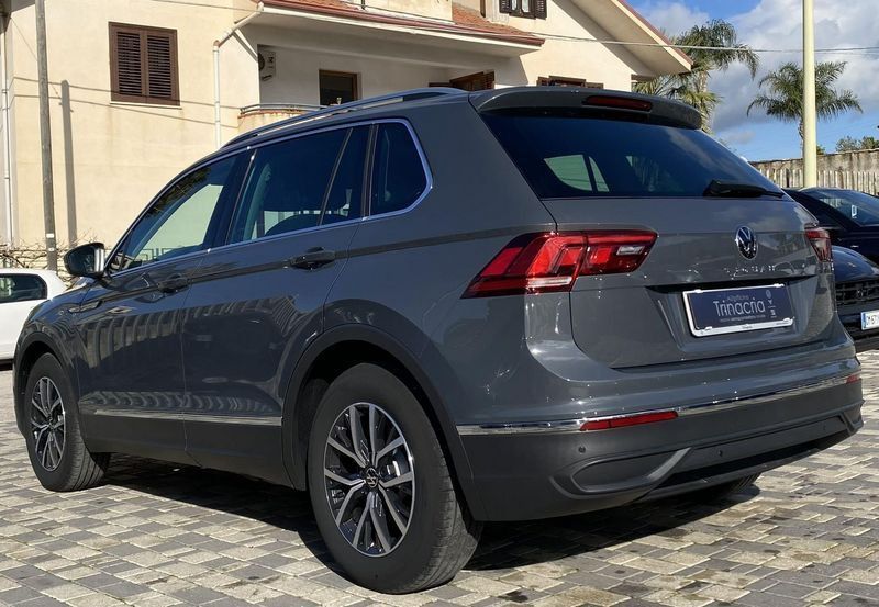 Volkswagen Tiguan 2021