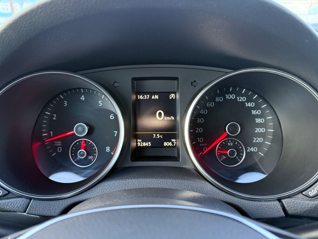 Volkswagen Golf 2016