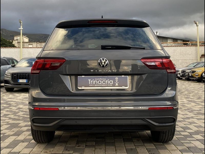 Volkswagen Tiguan 2022