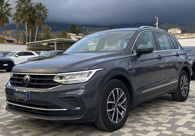 Volkswagen Tiguan 2022