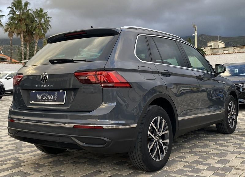 Volkswagen Tiguan 2022