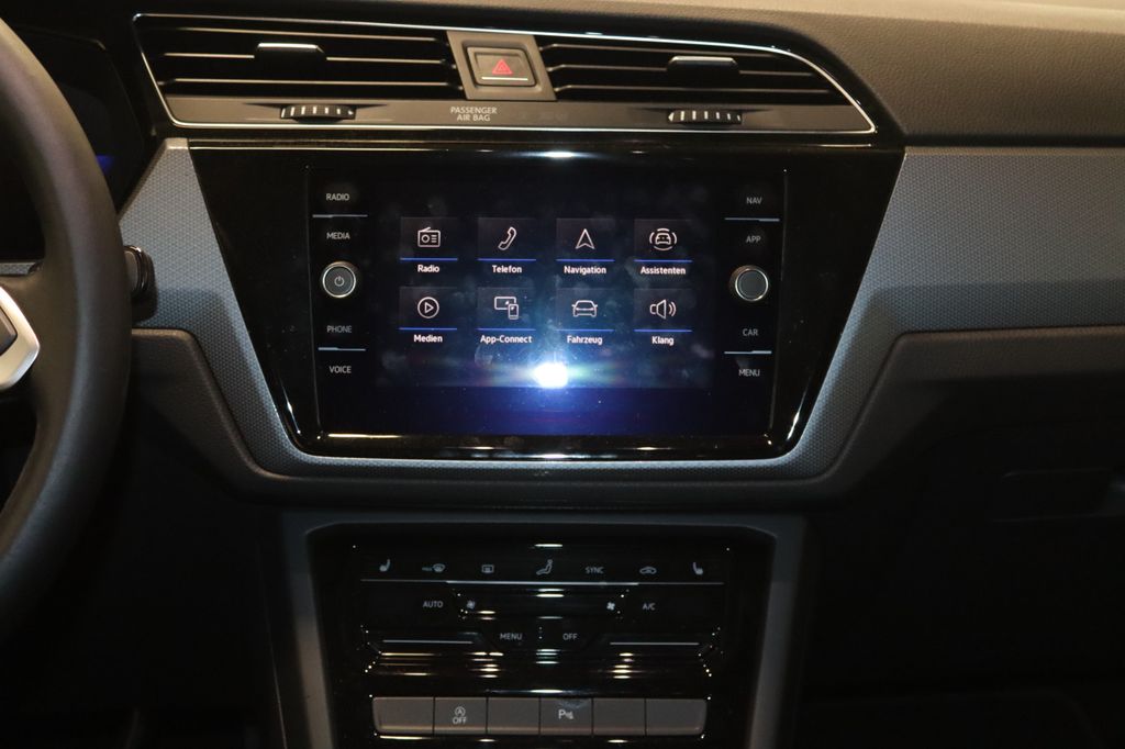 Volkswagen Touran 2023