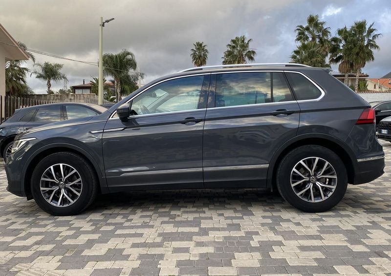 Volkswagen Tiguan 2022