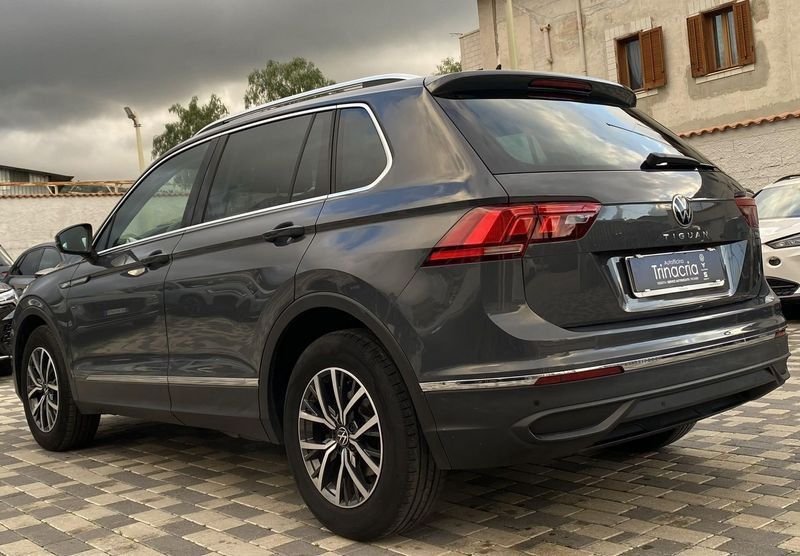 Volkswagen Tiguan 2022