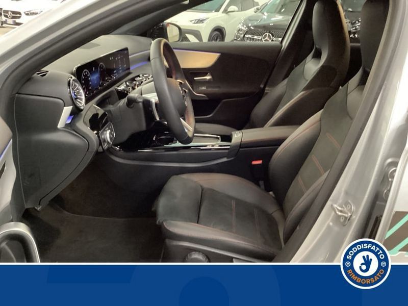 Mercedes-Benz A 180 2025