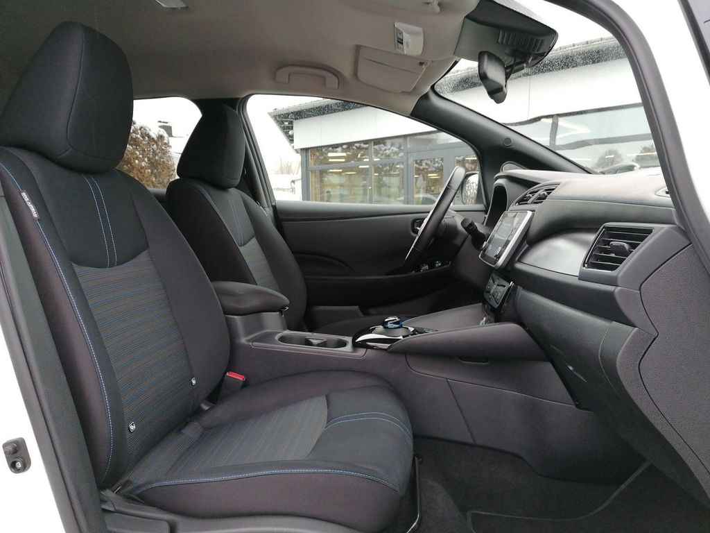 Nissan Leaf 2020