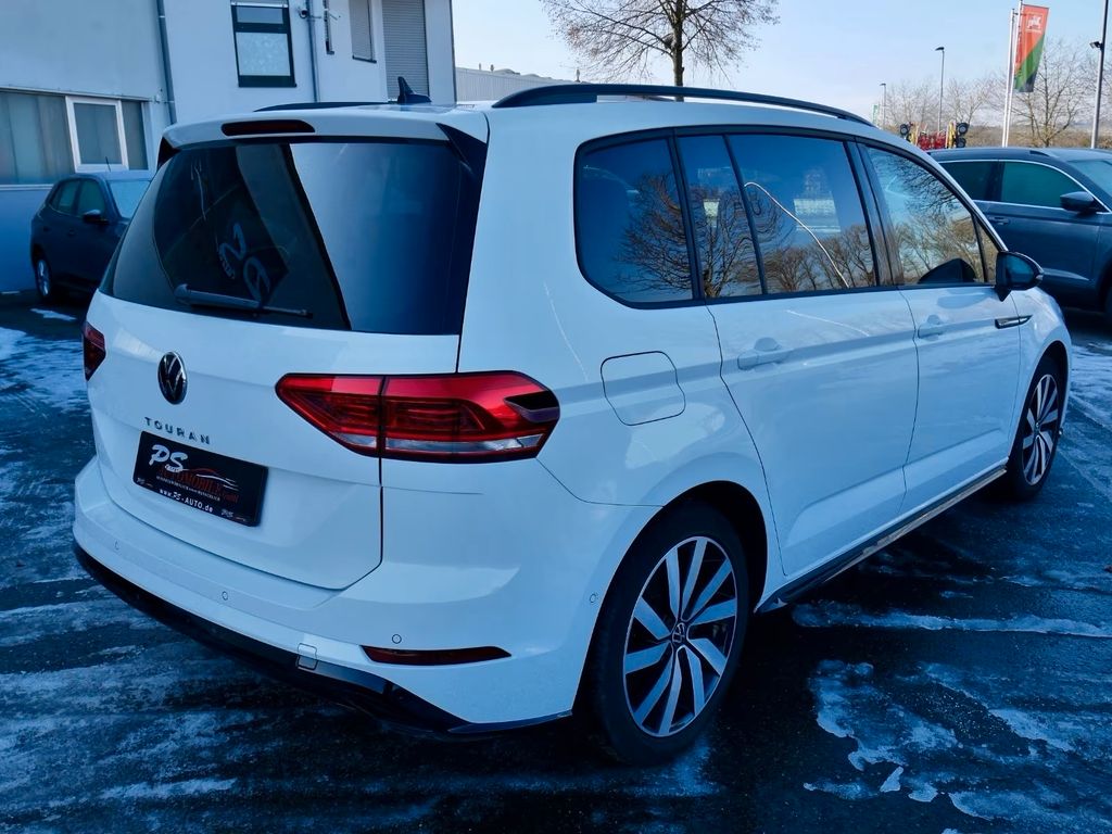 Volkswagen Touran 2025