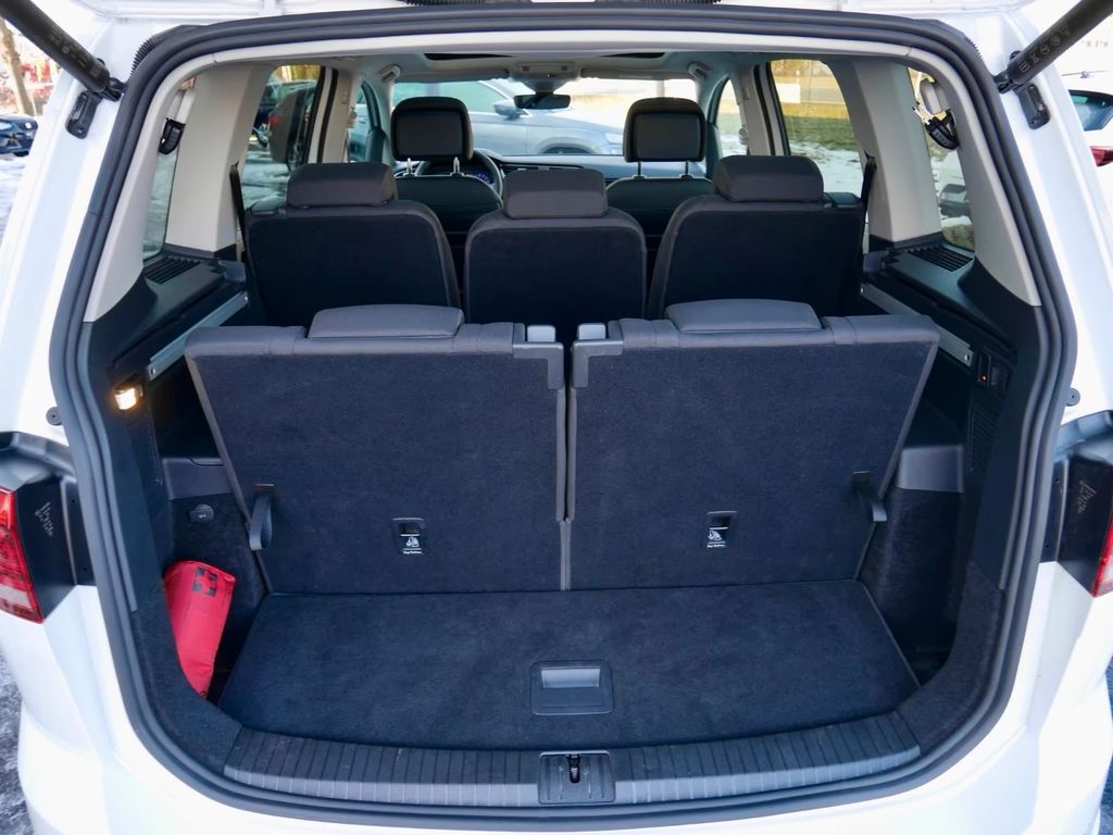 Volkswagen Touran 2025