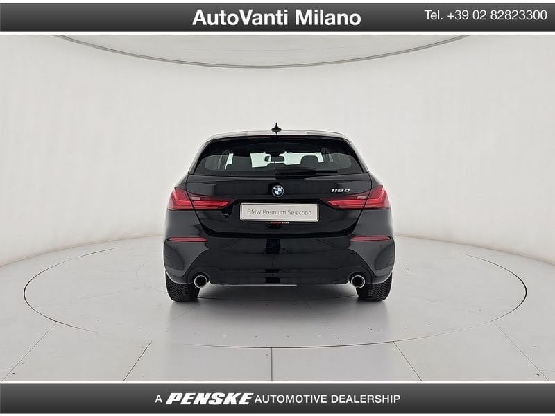 BMW 116 2021