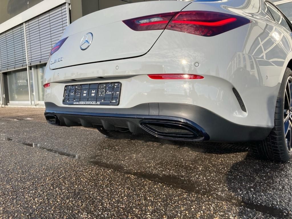 Mercedes-Benz CLA 180 2026