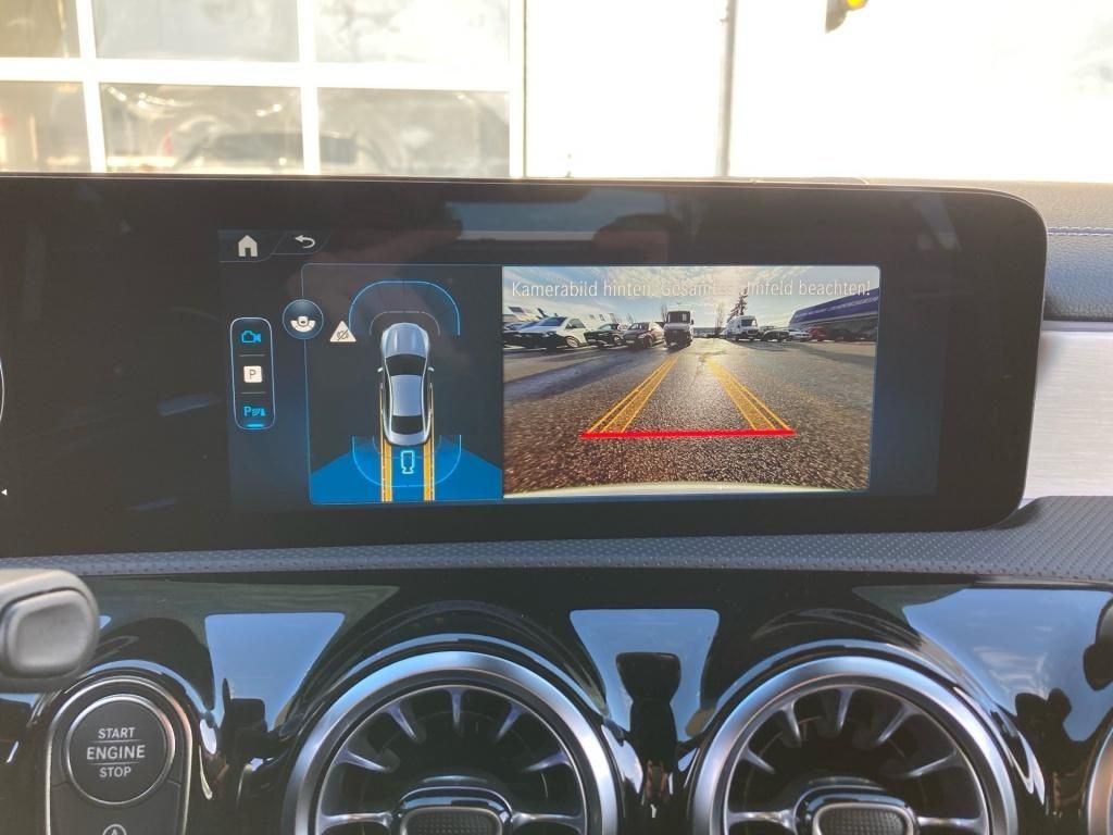 Mercedes-Benz CLA 180 2026