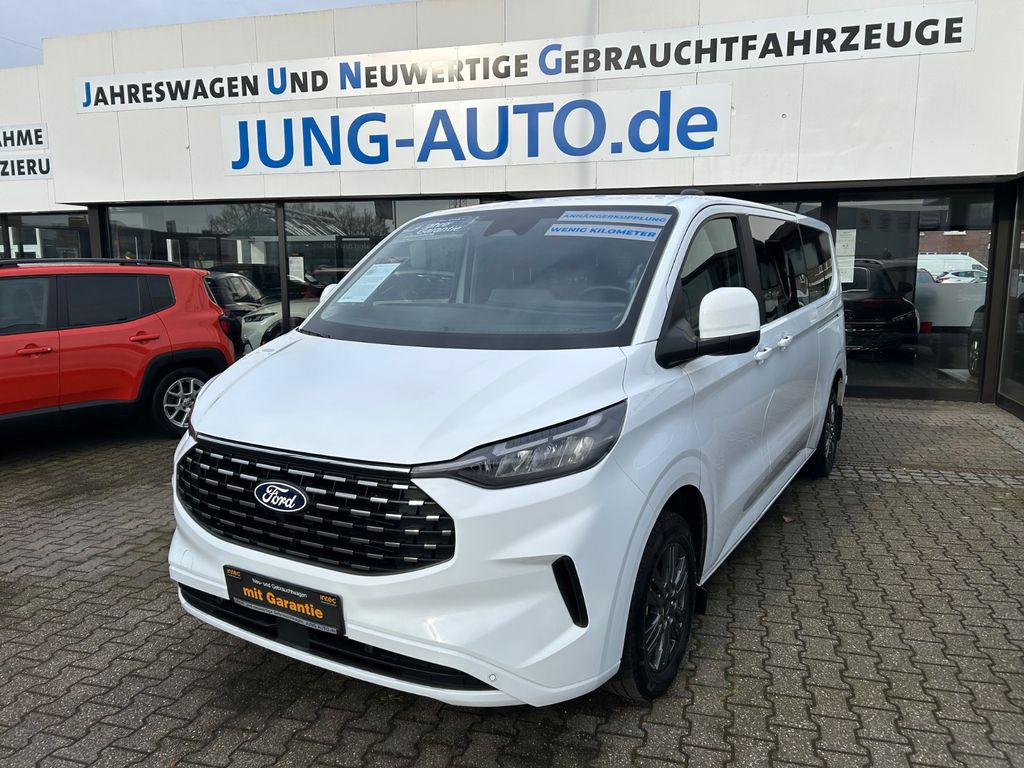 Ford Tourneo Custom 2025