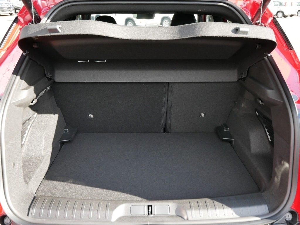 Alfa Romeo Junior 2026