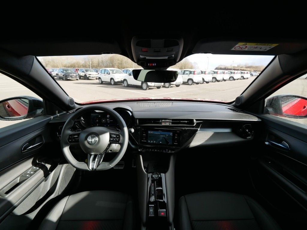 Alfa Romeo Junior 2026