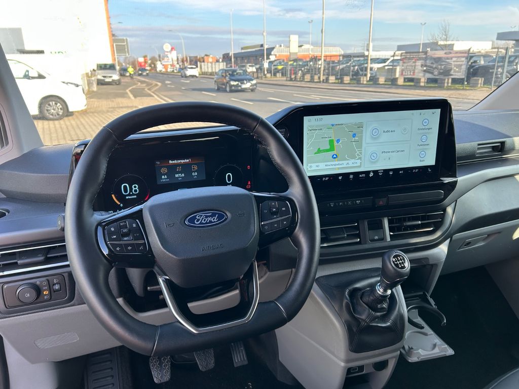 Ford Tourneo Custom 2025