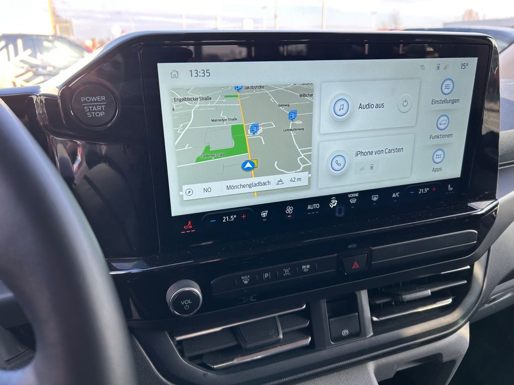 Ford Tourneo Custom 2025