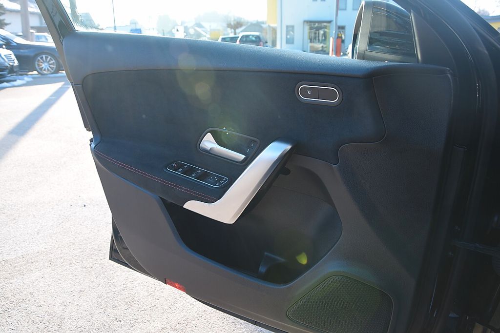 Mercedes-Benz A 200 2020