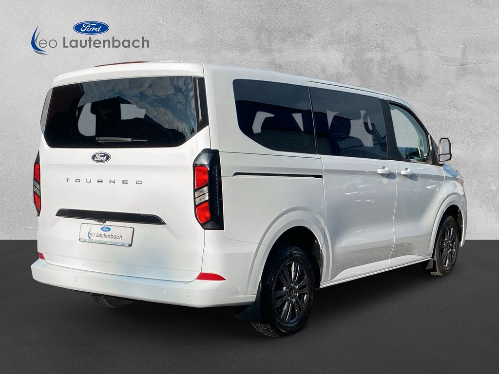 Ford Tourneo Custom 2024