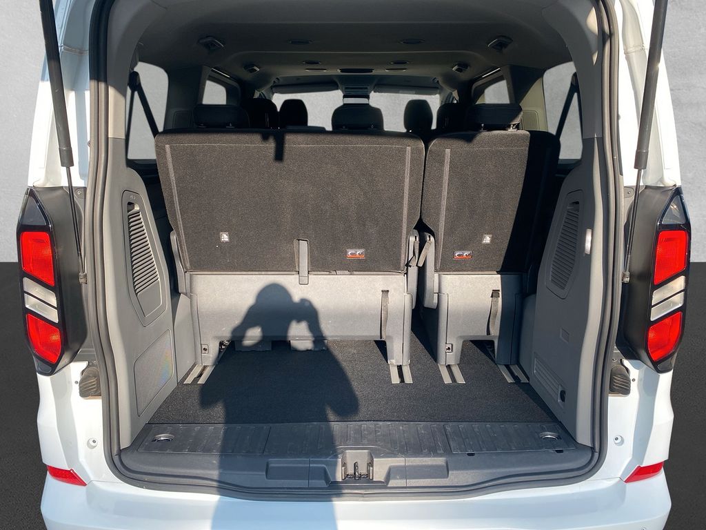 Ford Tourneo Custom 2024