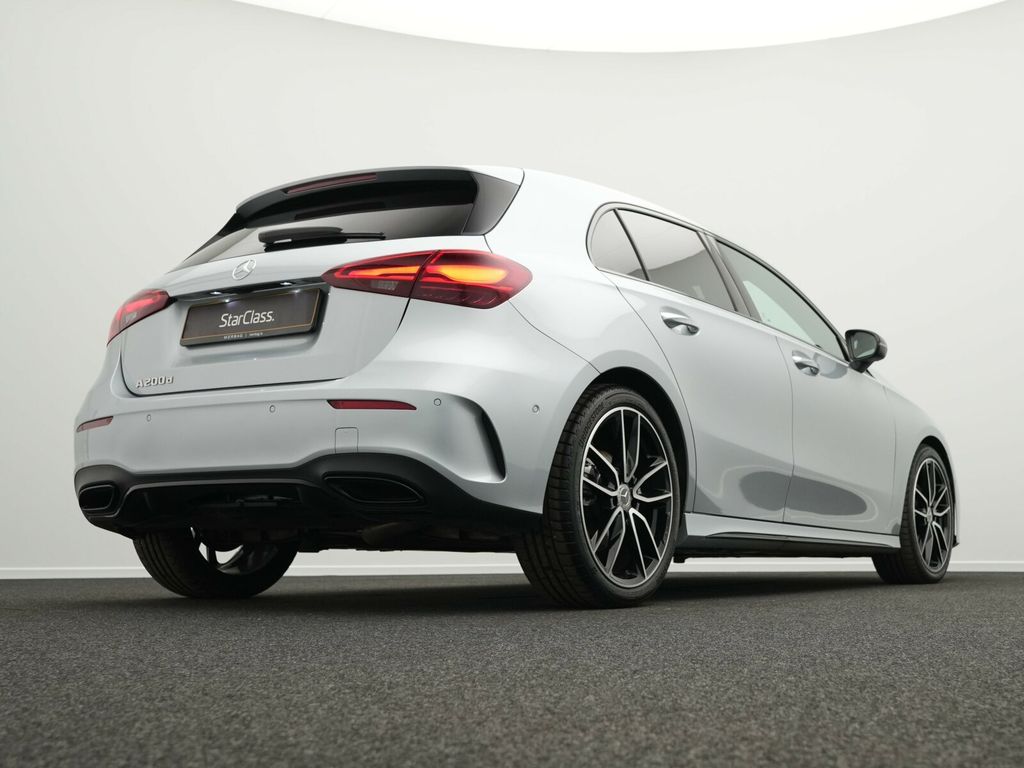 Mercedes-Benz A 200 2025