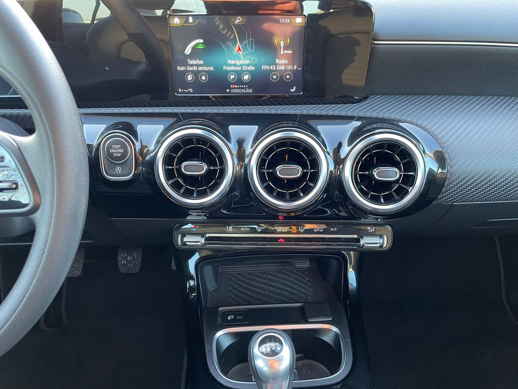 Mercedes-Benz A 180 2021