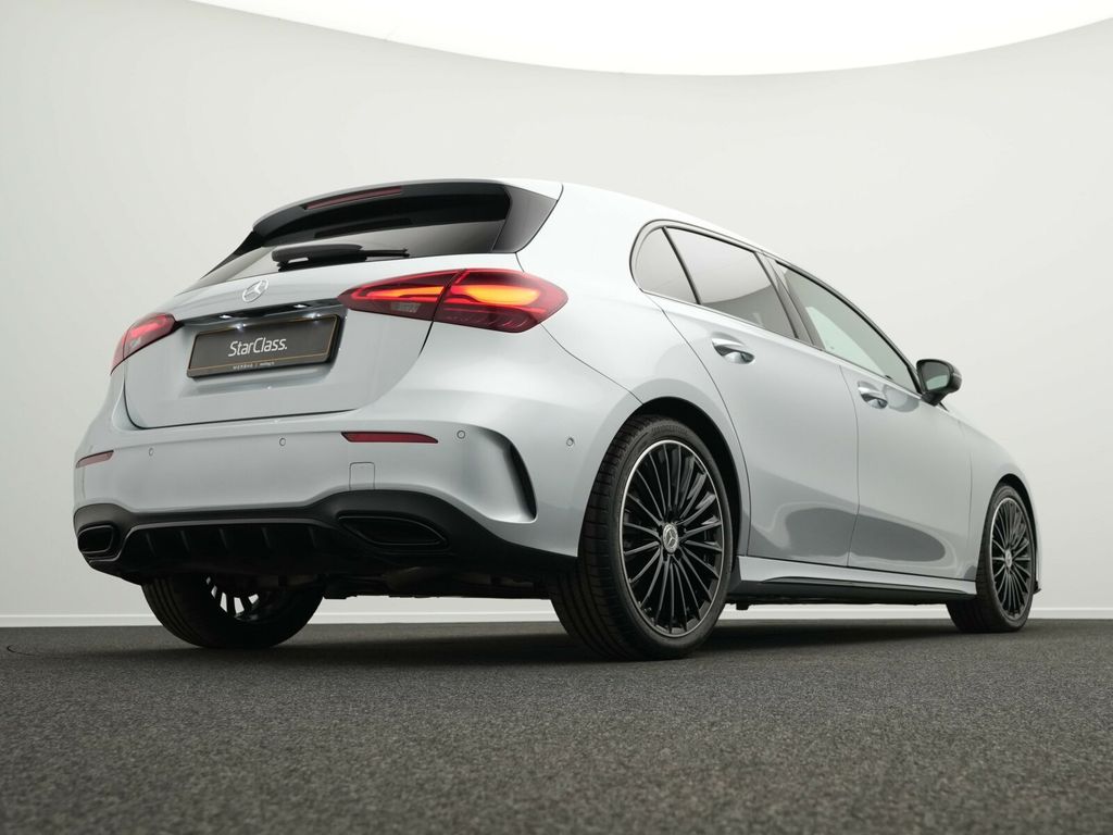 Mercedes-Benz A 200 2025