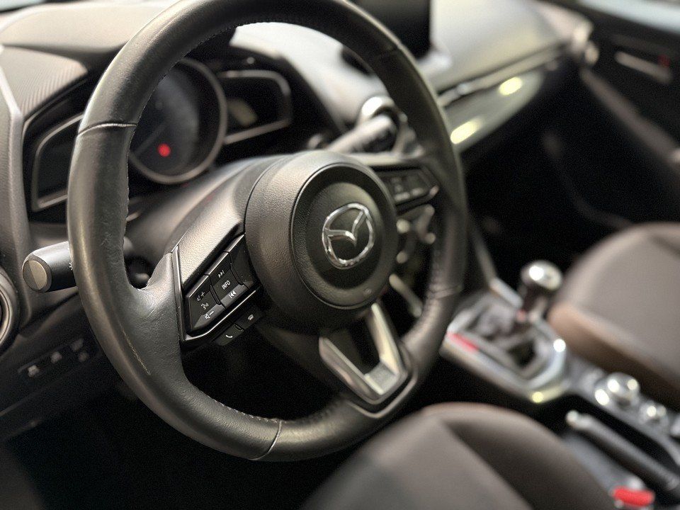Mazda 2 2021
