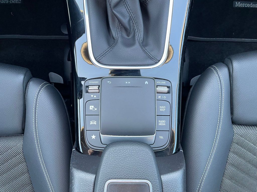 Mercedes-Benz A 180 2021
