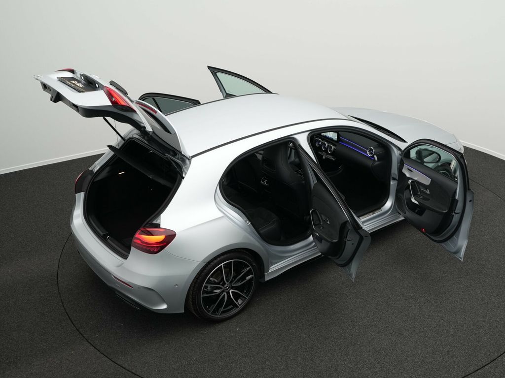 Mercedes-Benz A 200 2025