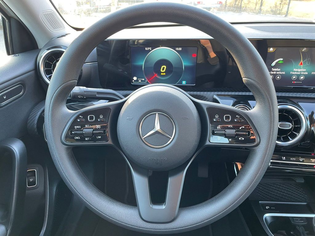 Mercedes-Benz A 180 2021