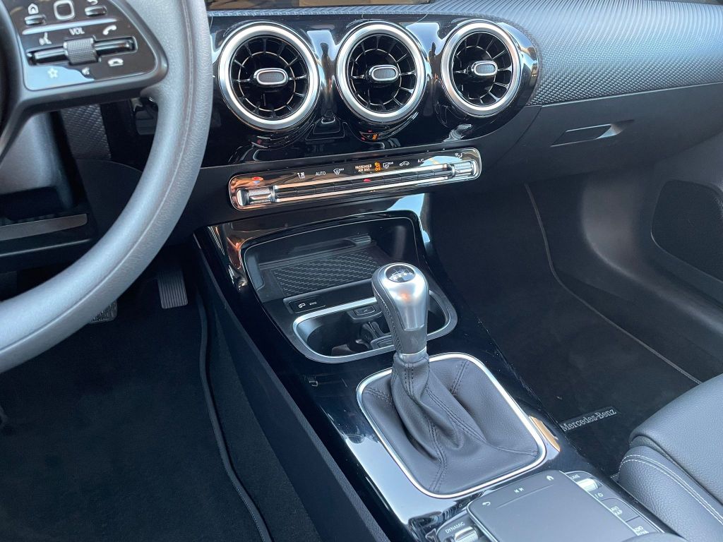 Mercedes-Benz A 180 2021