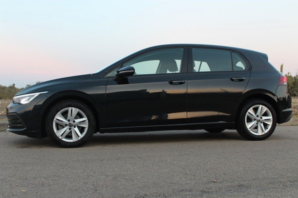 Volkswagen Golf 2021