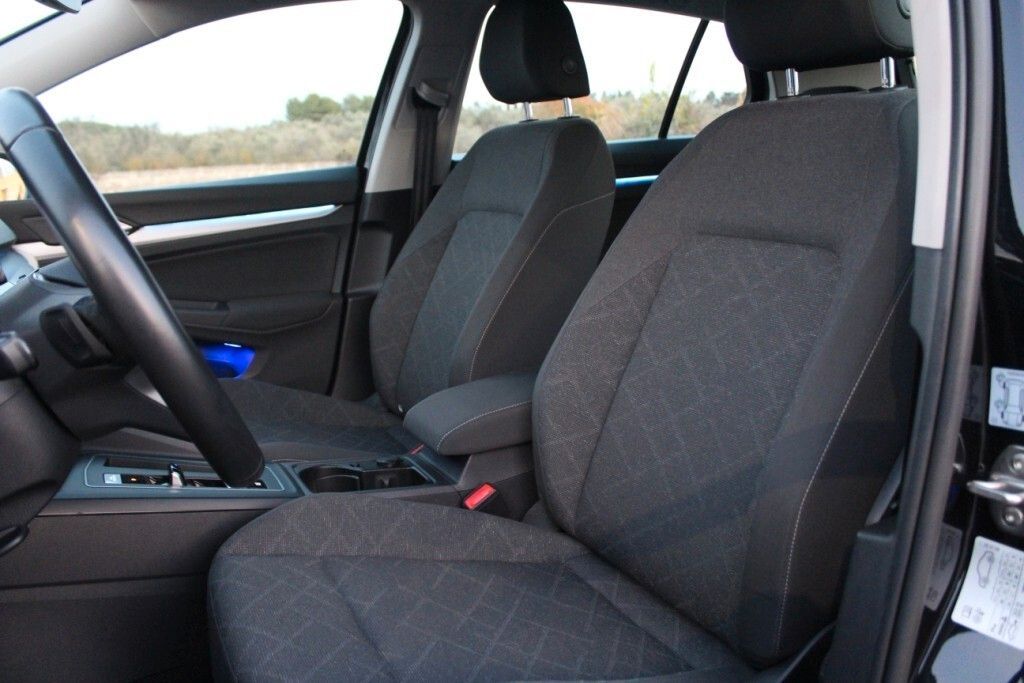 Volkswagen Golf 2021