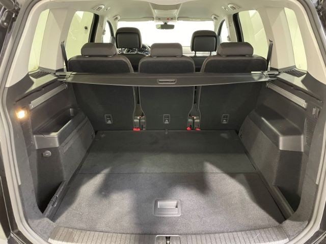 Volkswagen Touran 2021