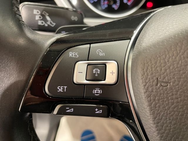 Volkswagen Touran 2021